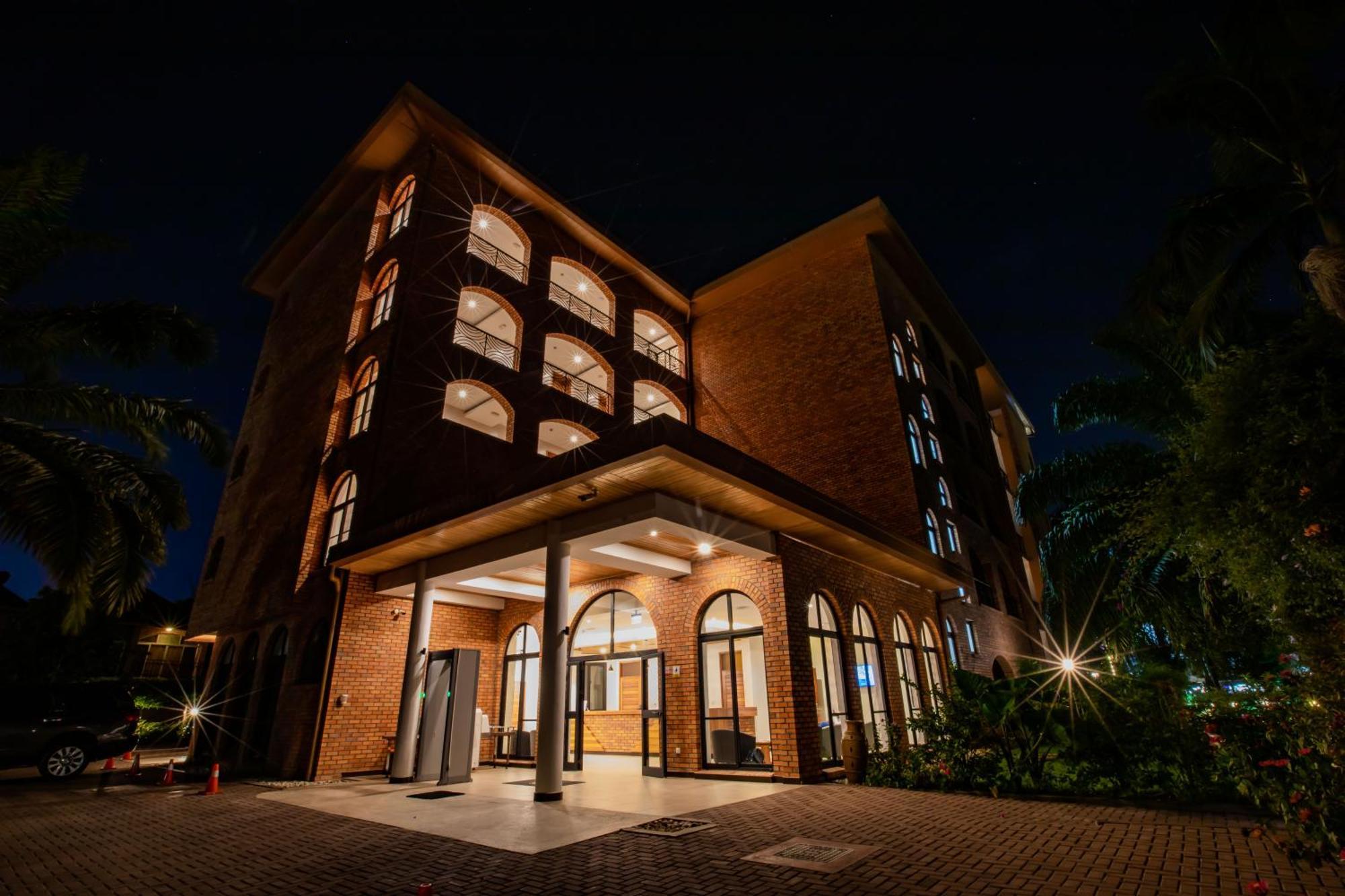 Hotel Chez Lando Kigali Exterior photo
